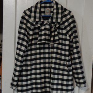 Black and White Buffalo Plaid Wool Peacoat with Lining Size Large F21